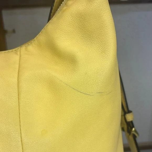Coach Yellow Hobo Bag1 - Picture 8 of 16